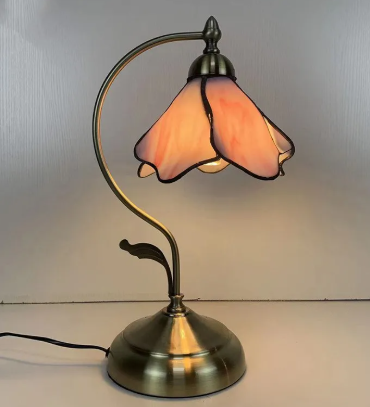 American Alloy Retro Decorative Desk Lamp