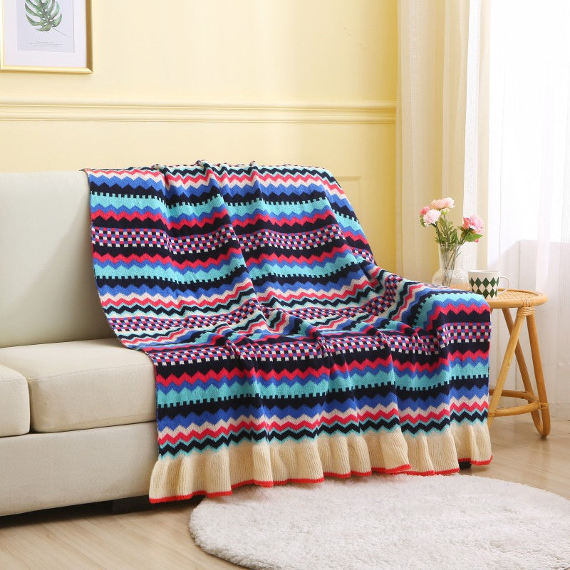 Nordic Style Leaf Edge Knitted Throw Blanket