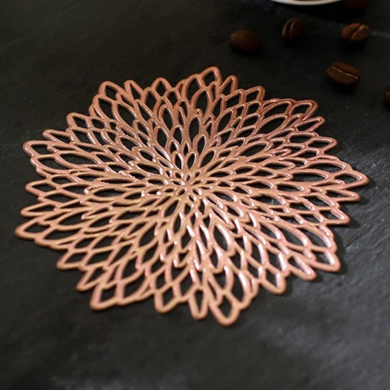 Solid Colour PVC Hollow Placemat for Kitchen Decor