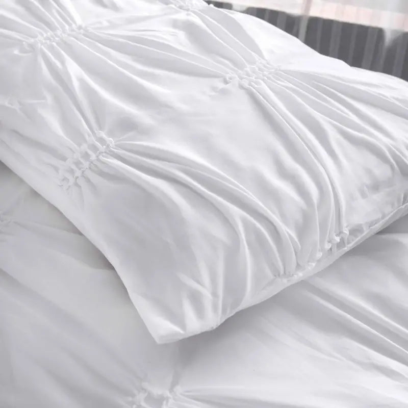3pcs Solid Colour Pinch Pleat Duvet Cover Set