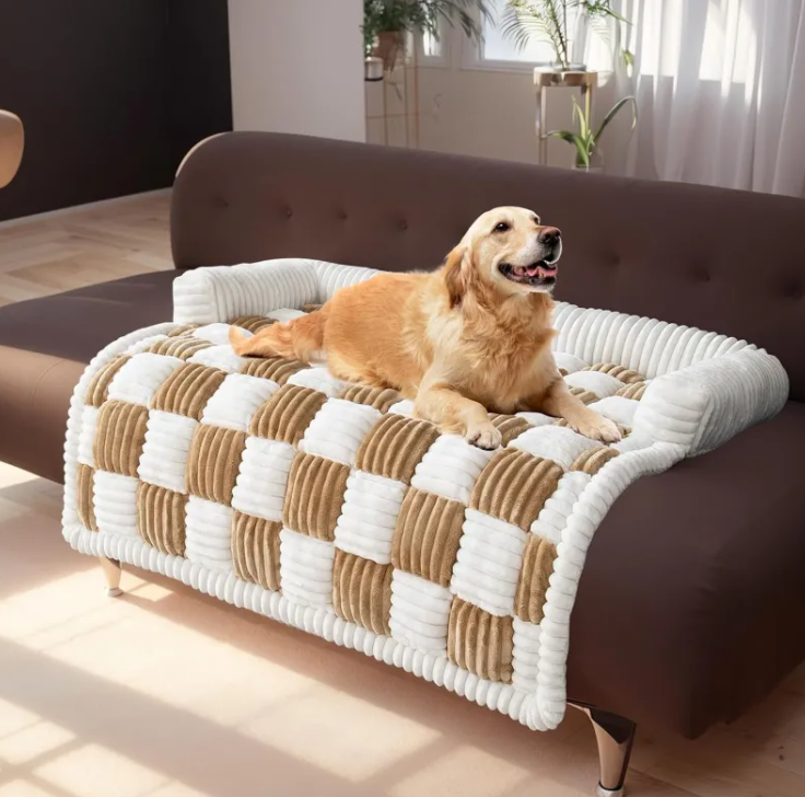 Plush Pet Bed for Cats and Dogs
