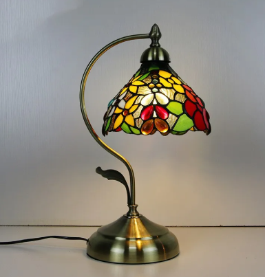 American Alloy Retro Decorative Desk Lamp
