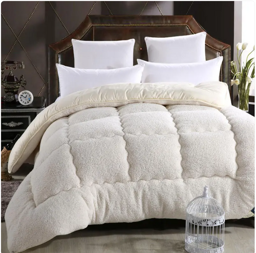 Goose Down Filled Quilt with Polyester Shell