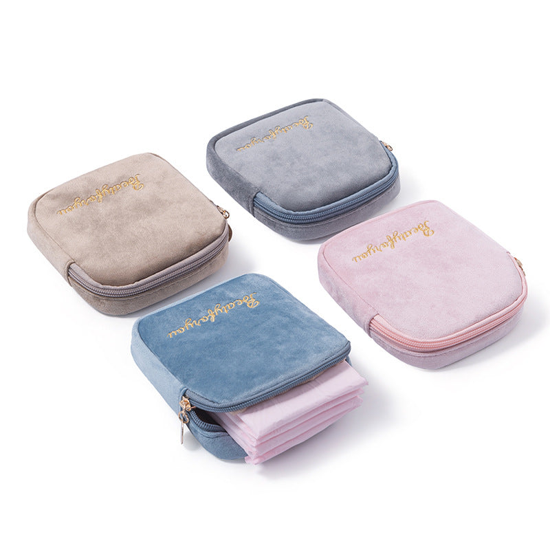 Sanitary Napkin Storage Bag, Plush Handheld Pouch
