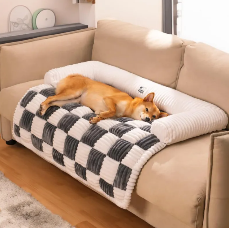 Plush Pet Bed for Cats and Dogs