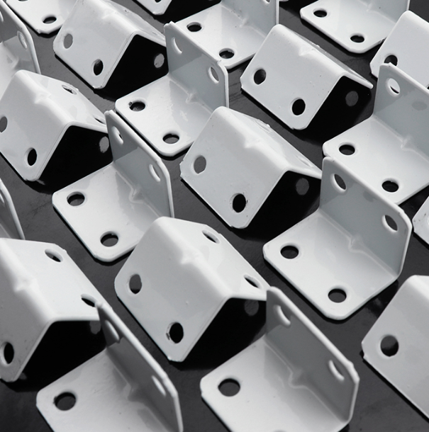 White Corner Bracket for Universal Shelf Support
