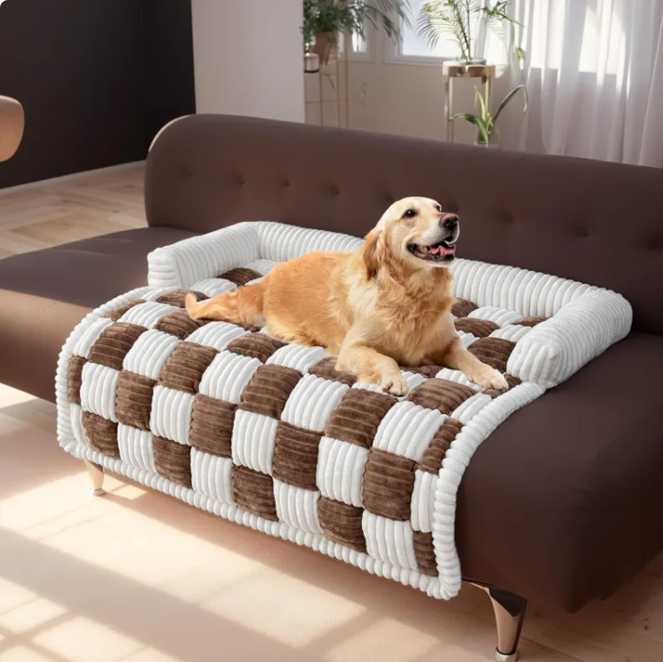 Plush Pet Bed for Cats and Dogs