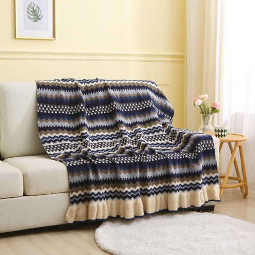 Nordic Style Leaf Edge Knitted Throw Blanket