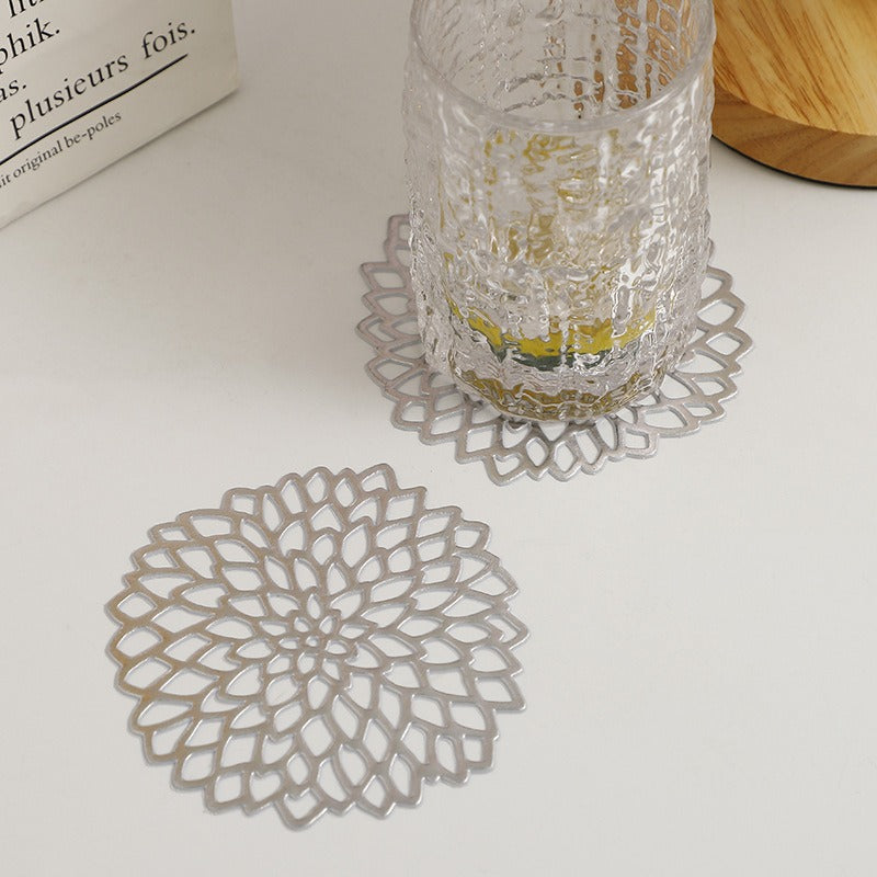 Solid Colour PVC Hollow Placemat for Kitchen Decor