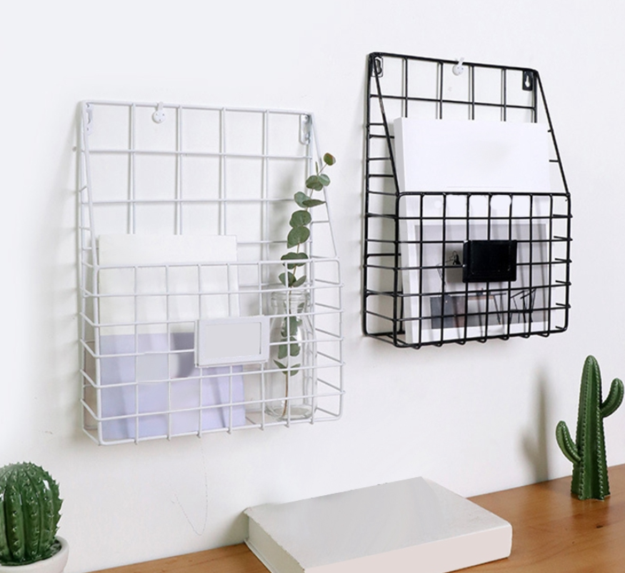 Creative Minimalist Iron Wire Grid Magazine Rack