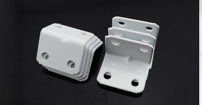 White Corner Bracket for Universal Shelf Support