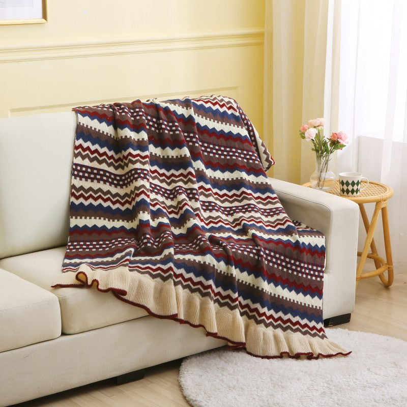 Nordic Style Leaf Edge Knitted Throw Blanket