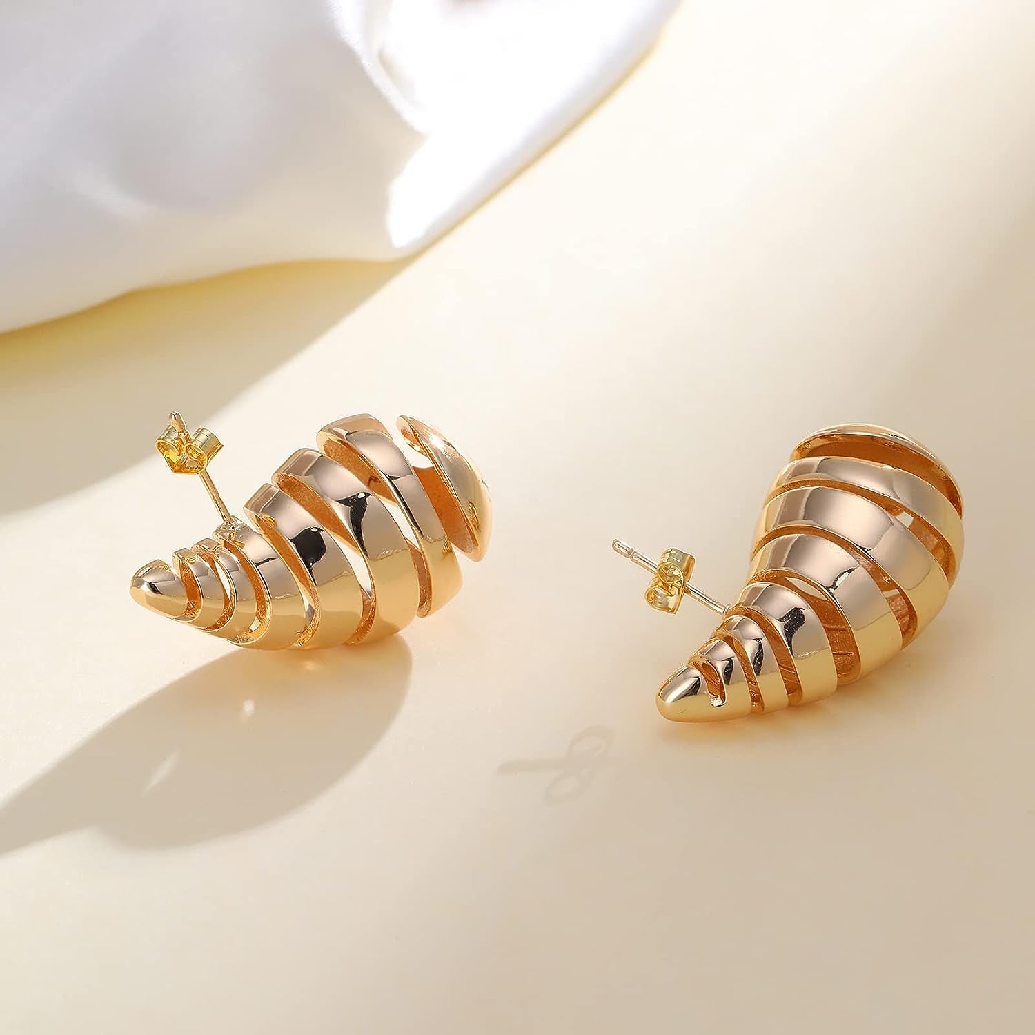 Drop Earrings Spiral Chunky Gold Hoop Earrings Lightweight Dangle Earrings Teardrop Trendy Hypoallergenic Gold Plated Earrings Fashion Jewelry for Women Girls