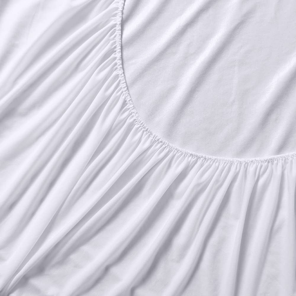 Fully Fitted 100% Bamboo Terry Waterproof Mattress Protector, Rustle Noise Free, Naturally Anti-Microbial & Hypoallergenic, Moisture Controlling Towelling - Double Bed (137Cm X 190Cm))