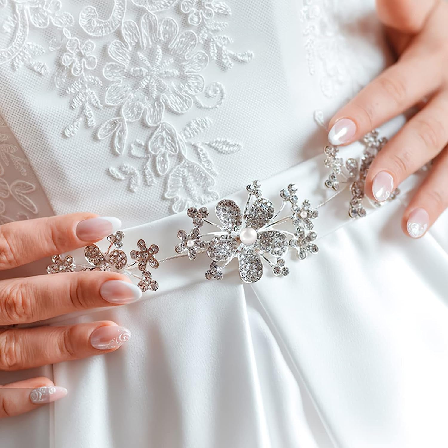 White Flat Back Pearl Beads,Half-Round Imitation Pearls Flatback Loose Beads-2/3/4/5/6/8/10Mm White Pearl 5600Pcs