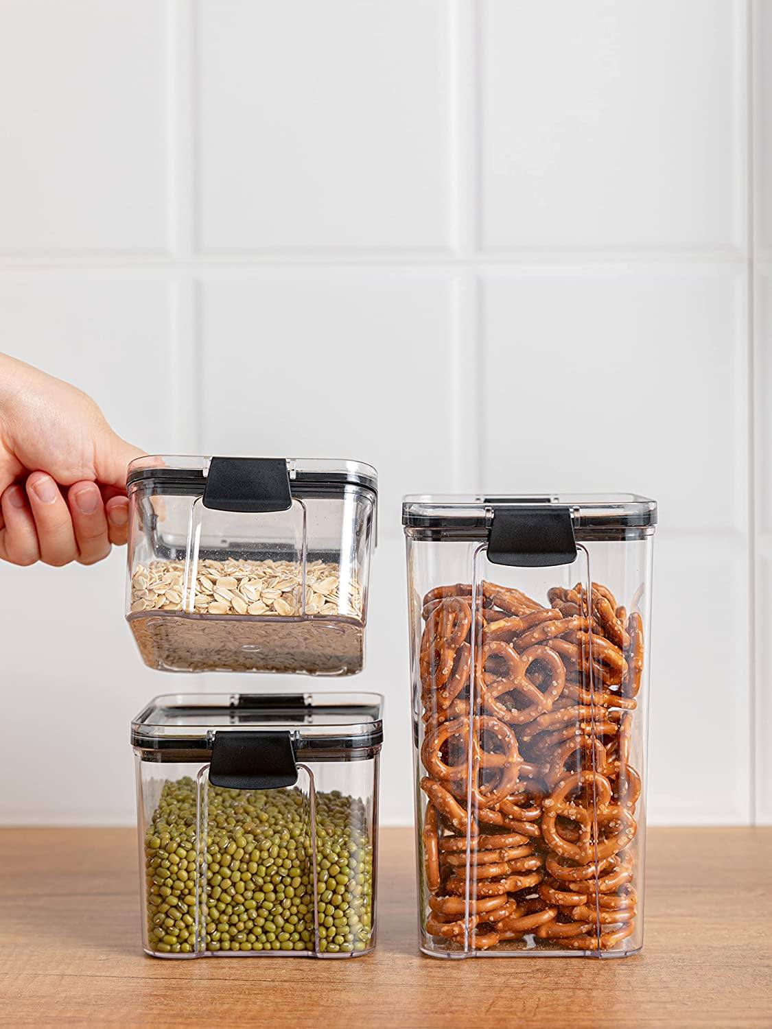 Pantry Storage Containers Set of 3, Airtight Food Storage Container, Clear Plastic Kitchen Canisters with Lids, Stackable Kitchen Space Saving Organiser for Flour, Sugar,Snack - Clear