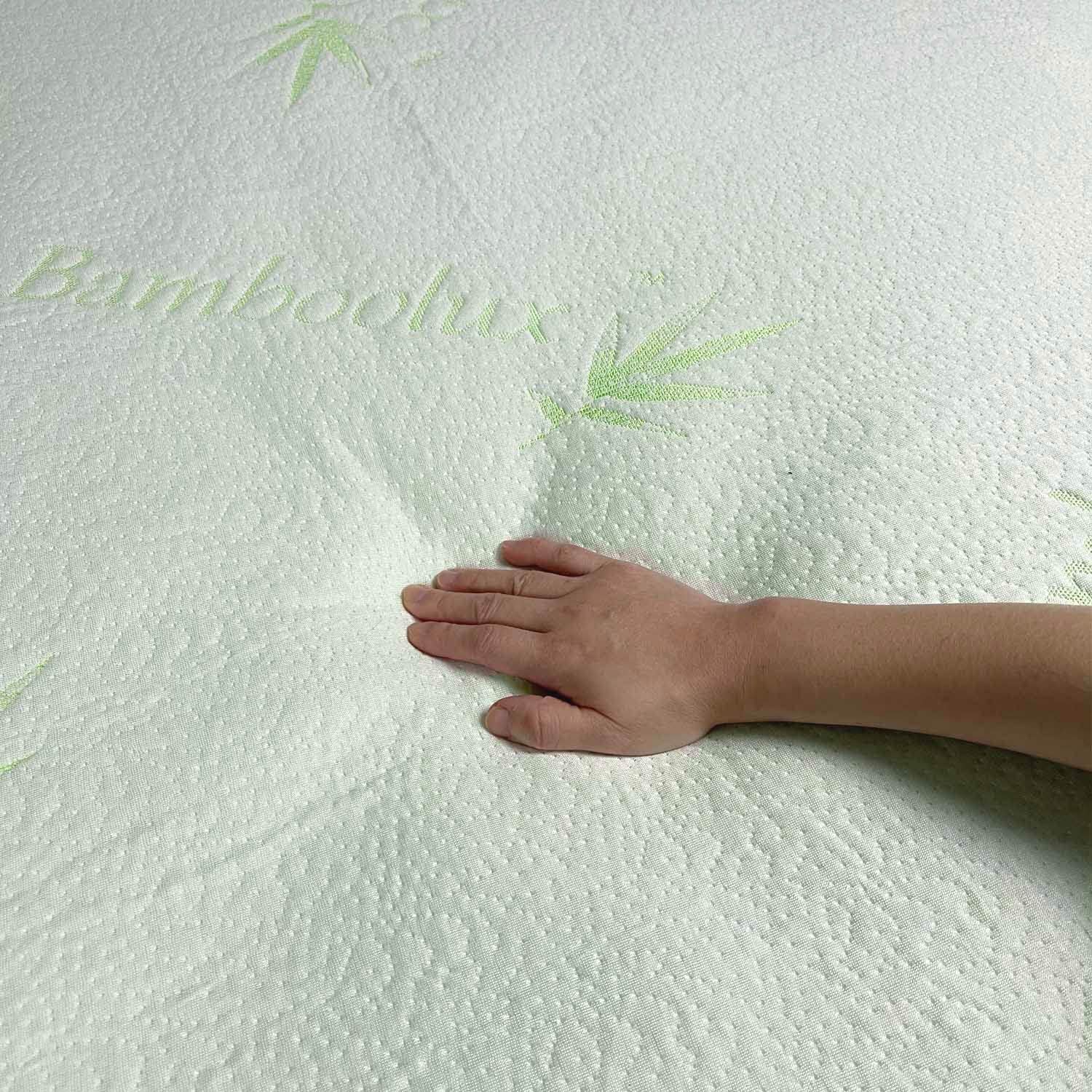 Bamboo Mattress Protector, Breathable Bamboo Waterproof Mattress Protector, Queen Size Hypoallergenic Fully Fitted Mattress Protector (Queen Size)