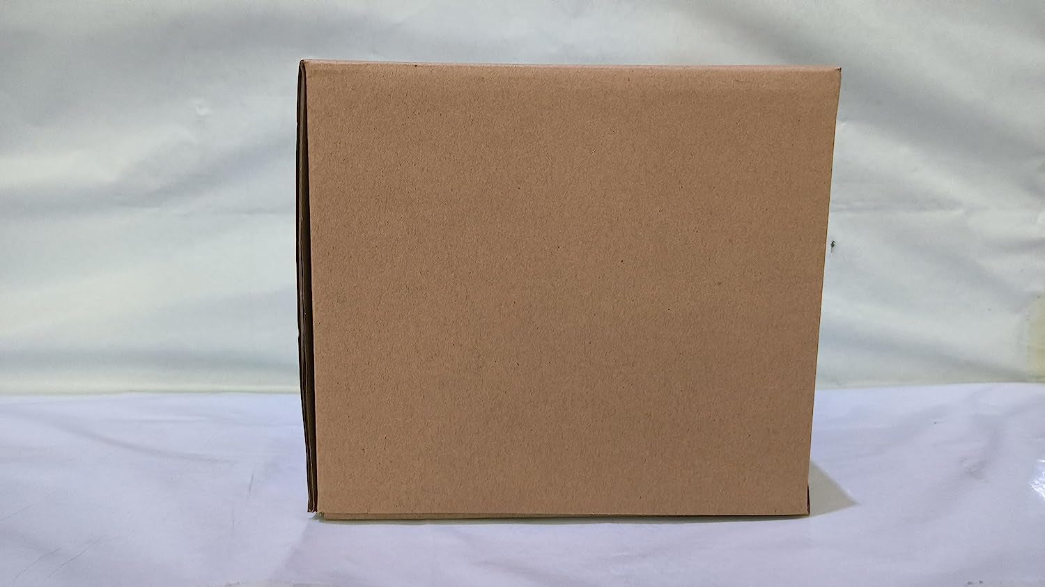 Vintage Hallway Ceiling Light E27 Edison Industrial Ceiling Light Max 40W Black Metal Semi Flush Mount Ceiling Light for Hallway Kitchen Hotel Restaurant Bar (Bulb No Included)