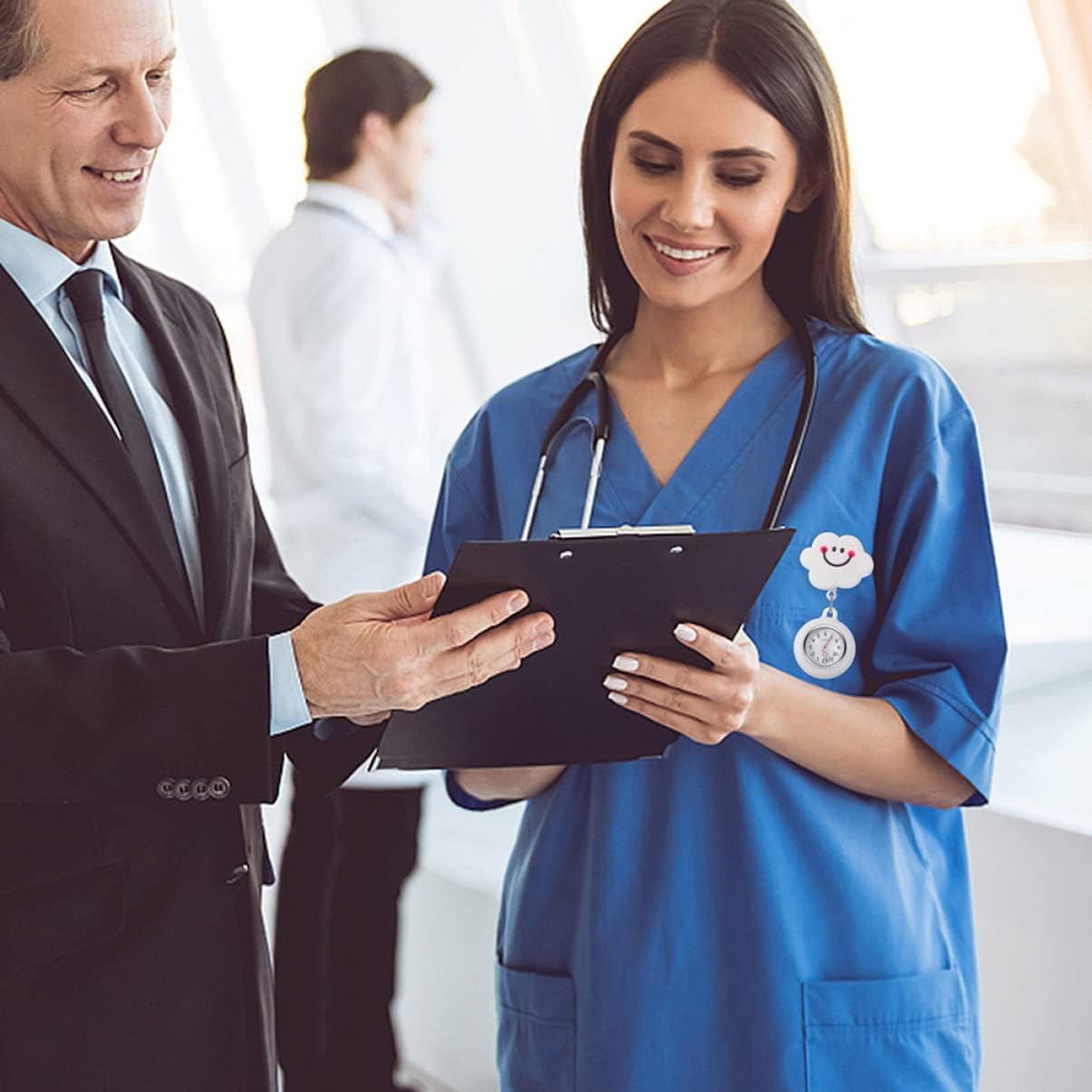 2Pcs Portable & White Nurses Silicone Girls Clip- Watches and for Badge Gift Lapel Cat Girl Clip-On Retractable Adorable Pattern Shaped Potable Hanging Cloud Nurse Fashionable