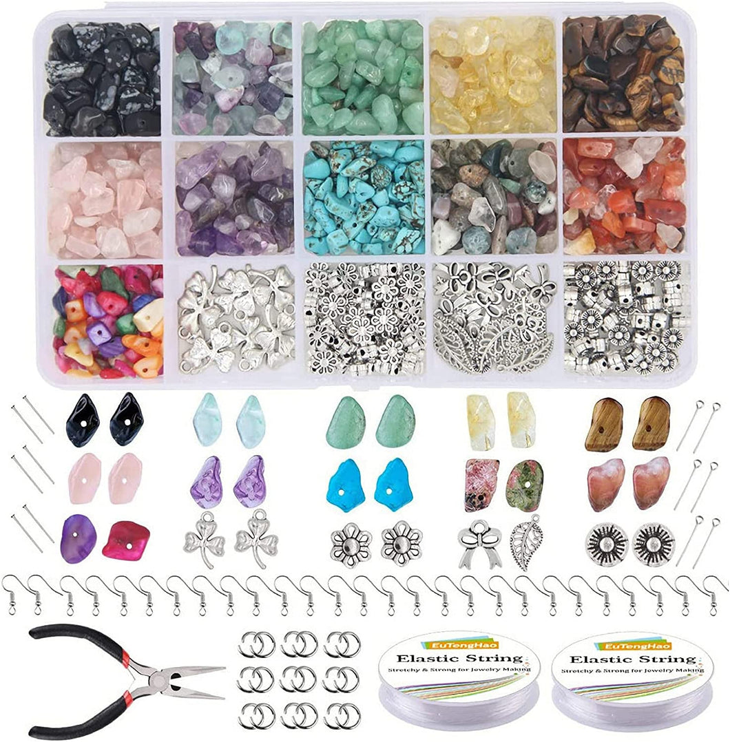 Gemstone Beads Kit 960 Pcs Crystal Jewellery Making Kit 15 Colors Irregular Natural Chips Stone Beads with Earring Hooks, Jump Rings, Pendants Charms for Earring, Necklace, Bracelet and Jewelry Making