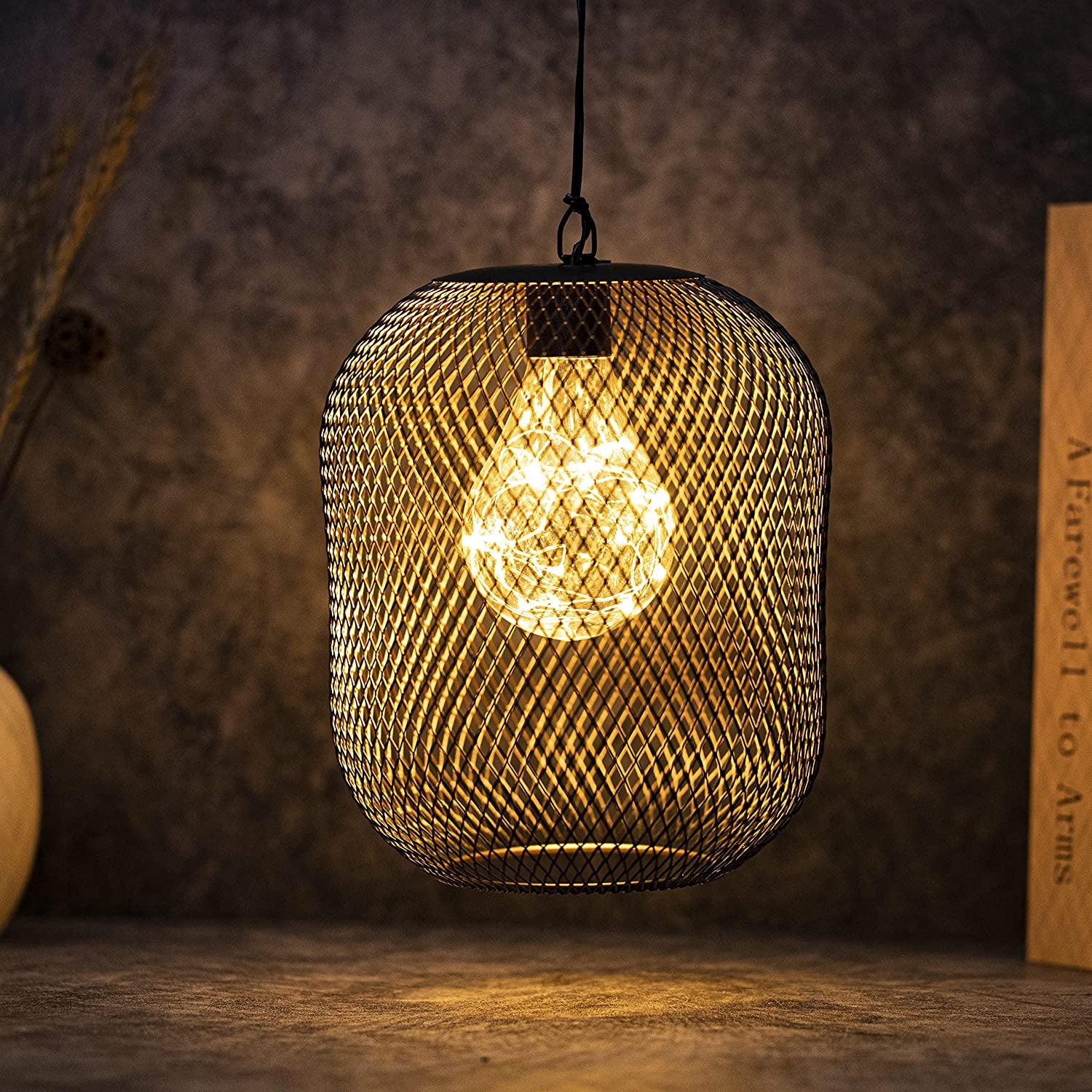 Battery Operated Hanging Lamp 21.5 Cm High Metal Mesh Lanterns with Warm Fairy Lights Bulb for Christmas Home Living Room Garden Patio Parties Events Tabletop Indoors Outdoors (Black)