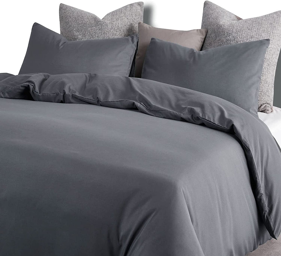 - Grey Quilt Cover Set, 1000TC Ultra Soft Microfiber Doona Cover Bedding Set in Solid Plain Color Gray (3Pcs, Queen Size)