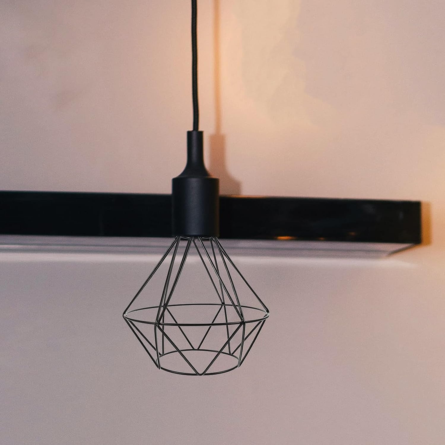 Metal Wire Cage Lamp Guard Ceiling Fan Light Covers Black Vintage Style Light Cage Iron Wire Diamonds Shape Industrial Ceiling Fixture Lamp Shade for Pendant Lights 20Cm