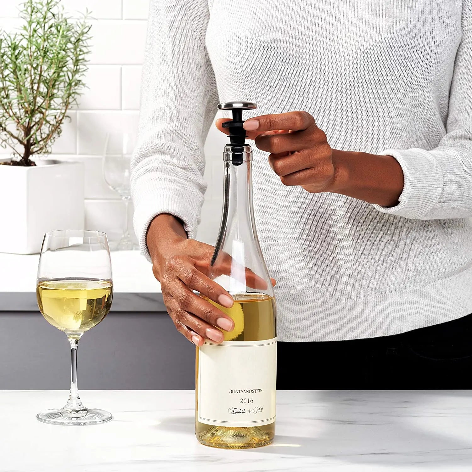 OXO Good Grips Spillproof Wine Stopper Set pattanaustralia