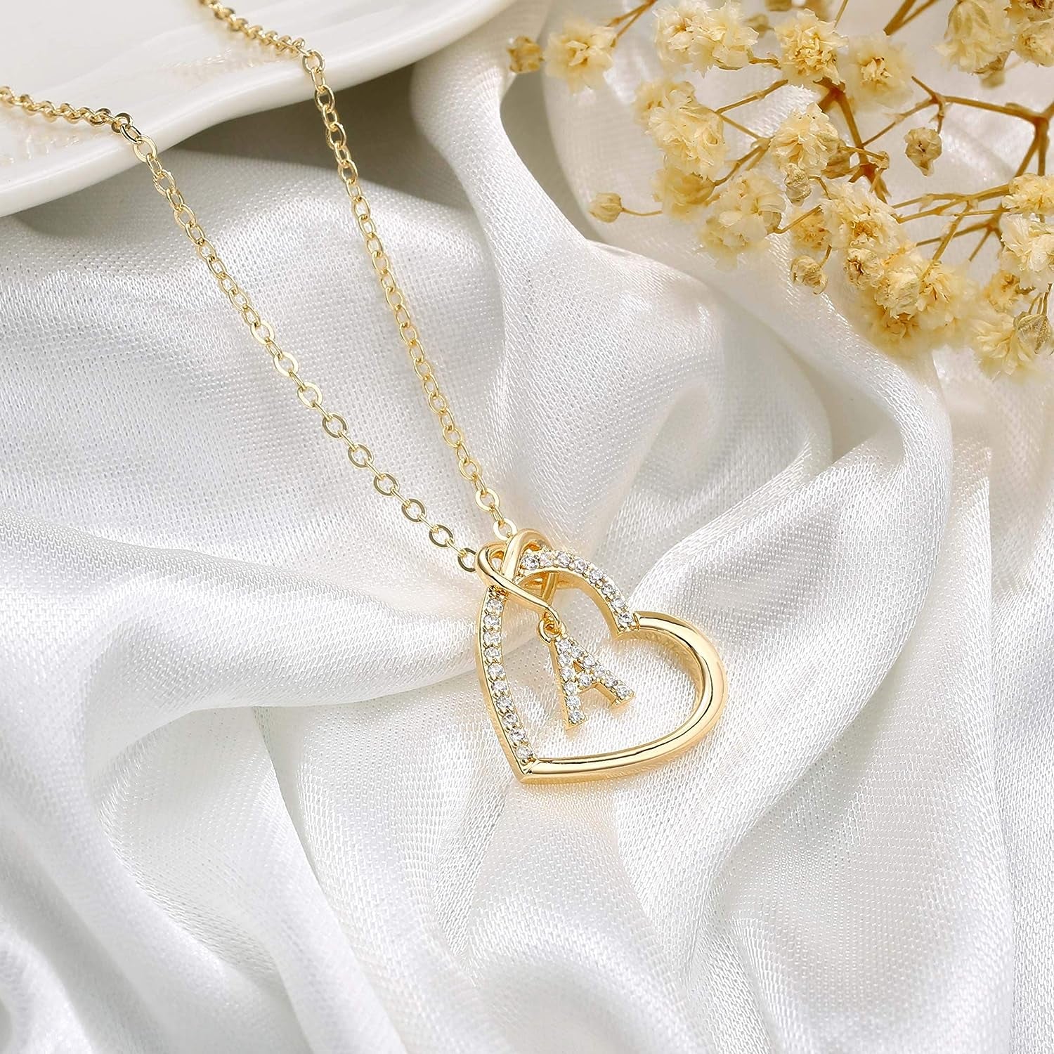 Heart Initial Necklaces, 14K Real Gold Filled Heart Initial Necklaces for Teen Girls Gifts Trendy Stuff Dainty Letter Necklace for Girls Jewelry Heart Necklace Jewelry for Girls Gifts