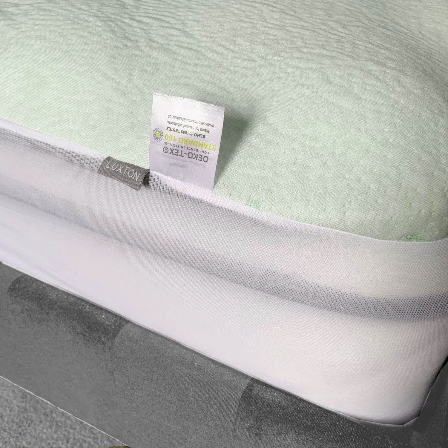 Bamboo Mattress Protector, Breathable Bamboo Waterproof Mattress Protector, Queen Size Hypoallergenic Fully Fitted Mattress Protector (Queen Size)