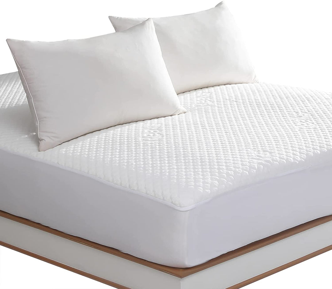 King Size Waterproof Mattress Protector Bamboo Cooling Fitted Mattress Pad Cover with Deep Pocket up to 18''