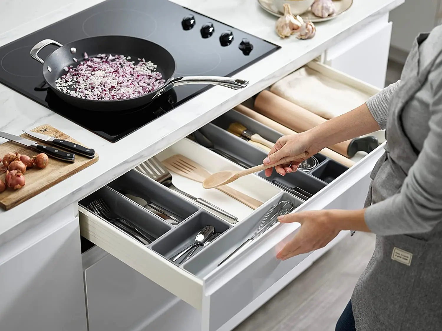 Blox 10 Piece Plastic Storage Trays Cosmetics, Stationary, Utensils Drawer Organiser Grey
