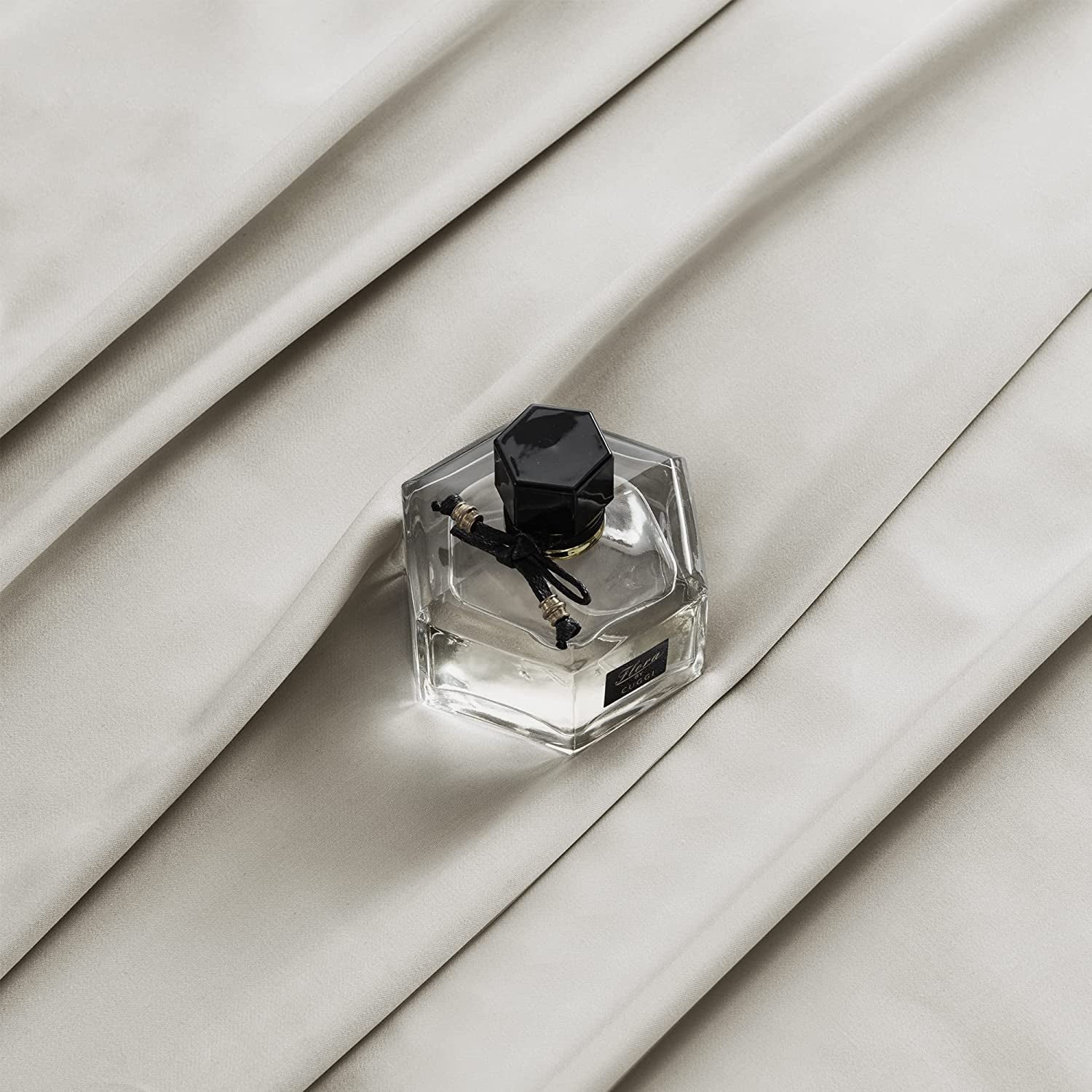 Bamboo Sheets Set King Size,100% Cooling Bamboo Sheet Set for Hot Sleepers, Moisture Wicking Bed Sheets with 40Cm Deep Pocket, Silky Soft Bedding Sheets (King, Latte)