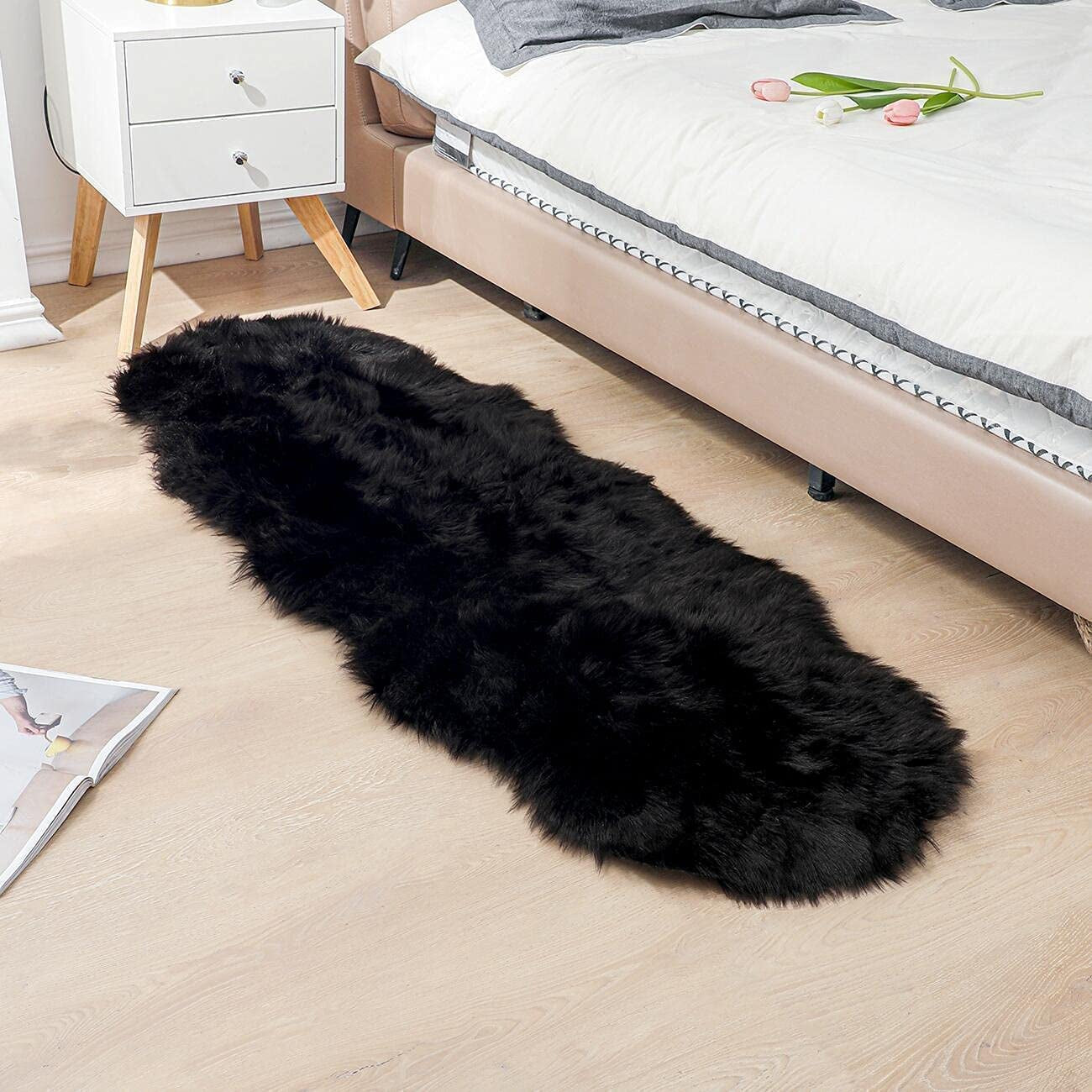Soft Fluffy Rug Faux Sheepskin Fur Area Rug Shaggy Couch Cover Seat Cushion Furry Carpet beside Rugs for Bedroom Floor Sofa Living Room Runner, 60X180Cm (Black)