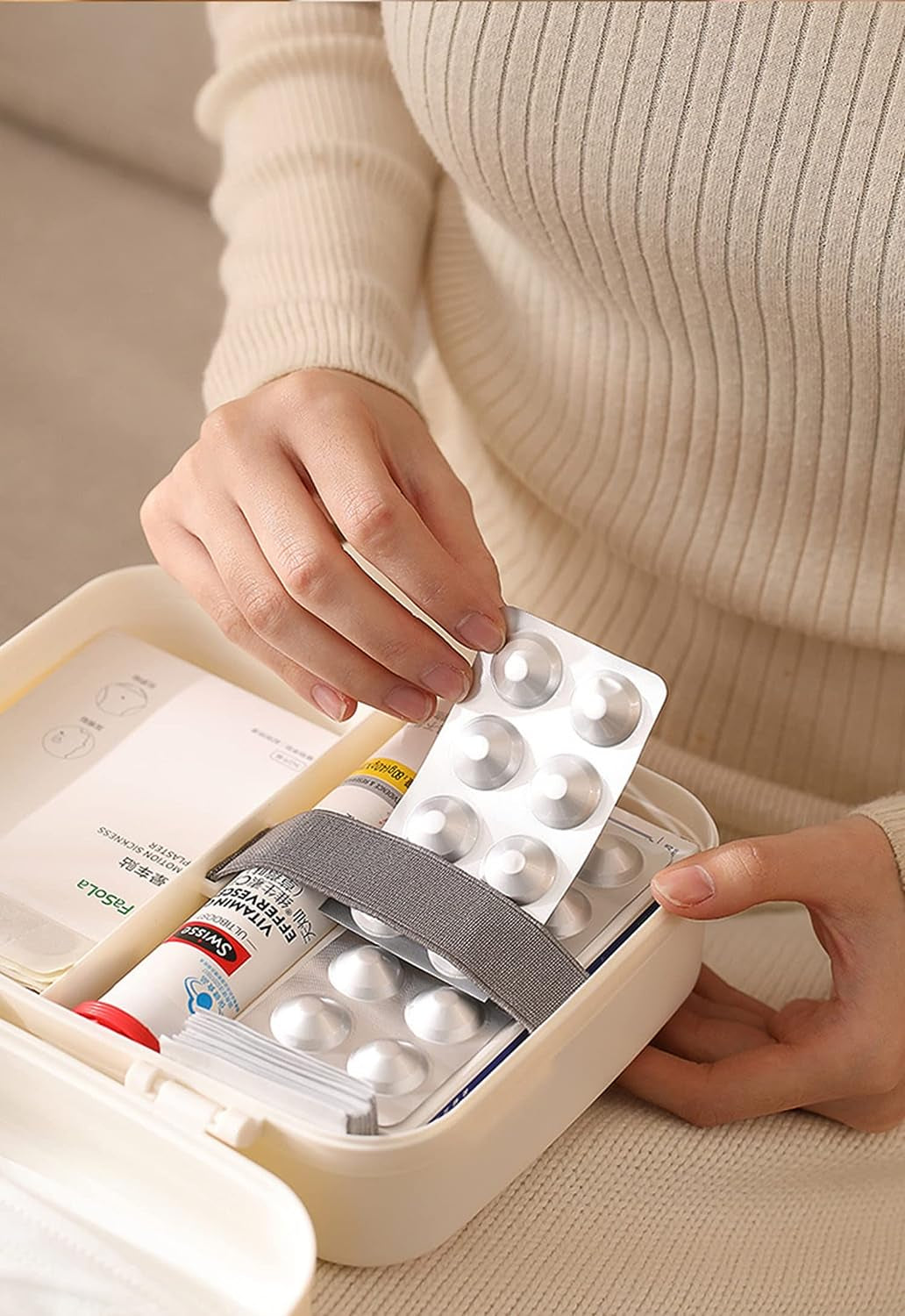 Family Large Capacity Medicine Cabinet, Easy Carry Medicine Case for Home Travel